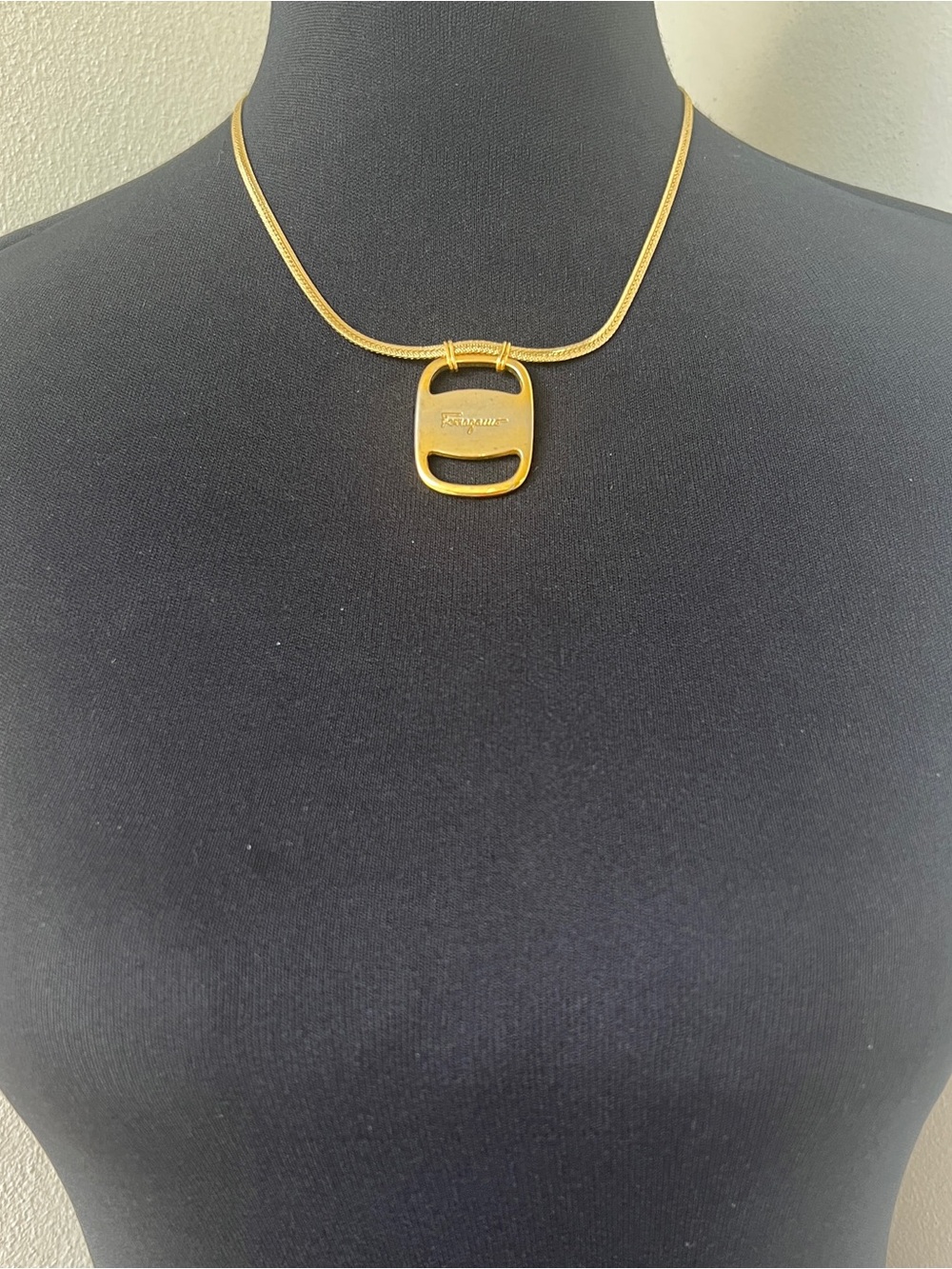 Unisex Vintage Salvatore Ferragamo Necklace - Picture 3 of 10